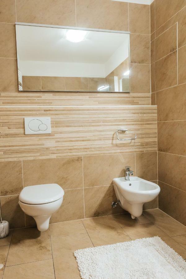 Nobless Apartment เบอร์โน ภายนอก รูปภาพ